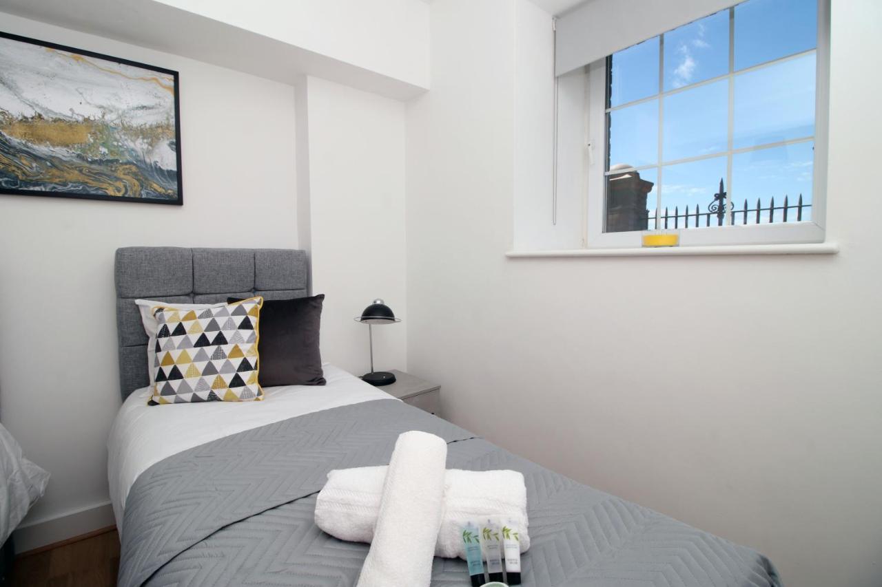 St Thomas Loft Views By Ssw - 2Br, Parking, Sleeps 4, Easy Access To City Centre, Marina, Beach And M4 Суонси Экстерьер фото