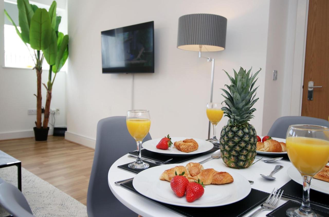 St Thomas Loft Views By Ssw - 2Br, Parking, Sleeps 4, Easy Access To City Centre, Marina, Beach And M4 Суонси Экстерьер фото